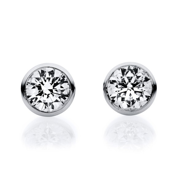 earrings 18 kt WG V-bezel